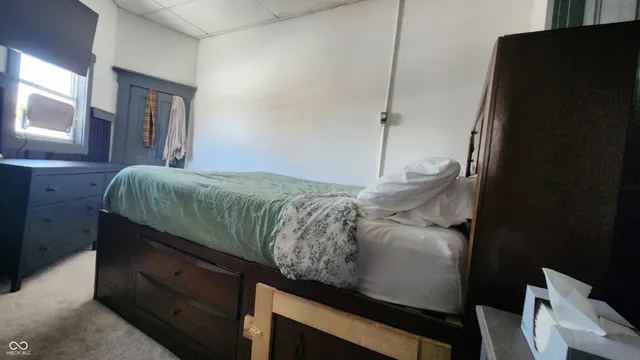 $89,900 | 1530 South A Street, Elwood, IN 46036