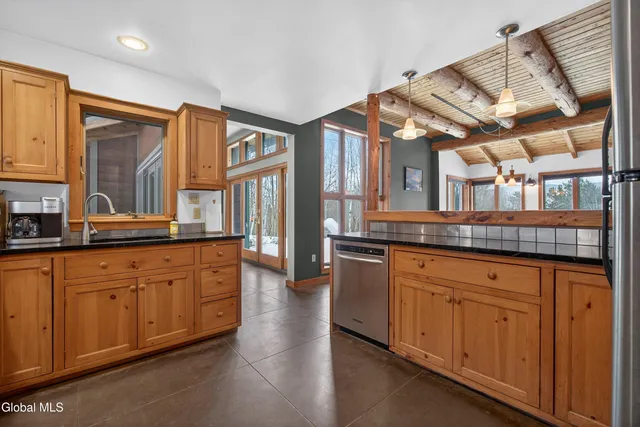 $699,900 | 54 Darling Road, Stony Creek, NY 12878