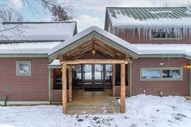 $699,900 | 54 Darling Road, Stony Creek, NY 12878