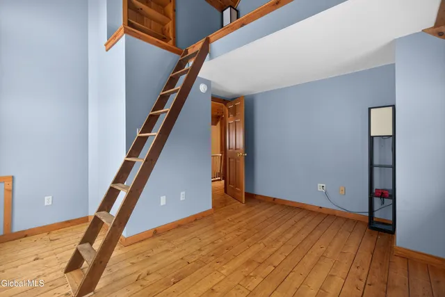 $699,900 | 54 Darling Road, Stony Creek, NY 12878