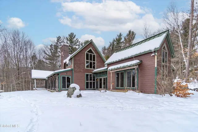 $699,900 | 54 Darling Road, Stony Creek, NY 12878