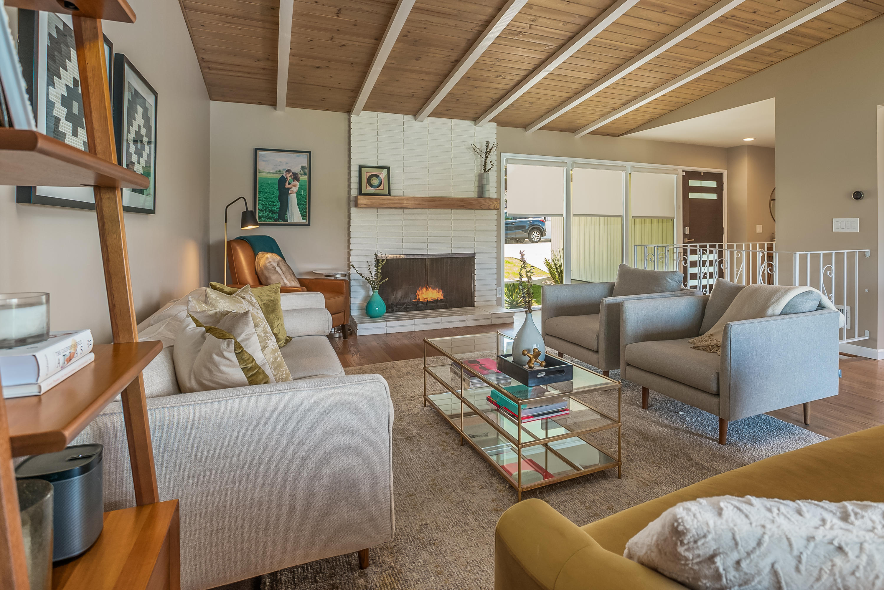 1441 Glengarry Road Pasadena, CA 91105 - Photo 7 of 42 1441 Glengarry Rd-26