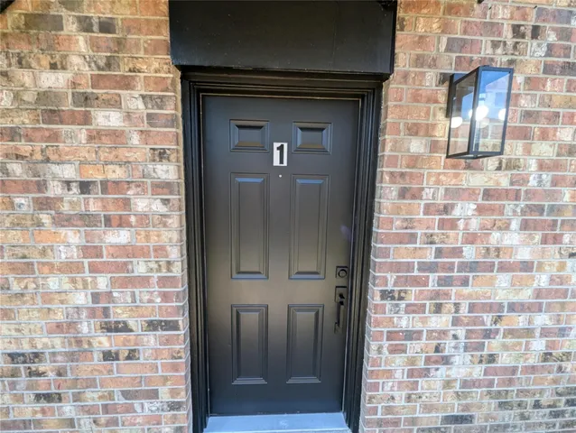 $1,250 | 2015 Rosalee Street, Unit 1, La Marque, TX 77568