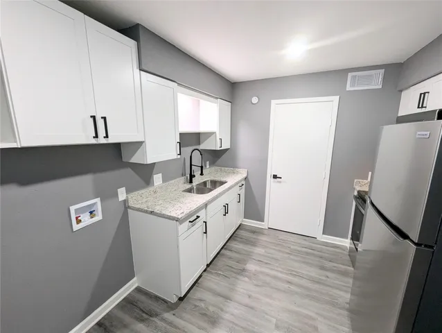 $1,250 | 2015 Rosalee Street, Unit 1, La Marque, TX 77568