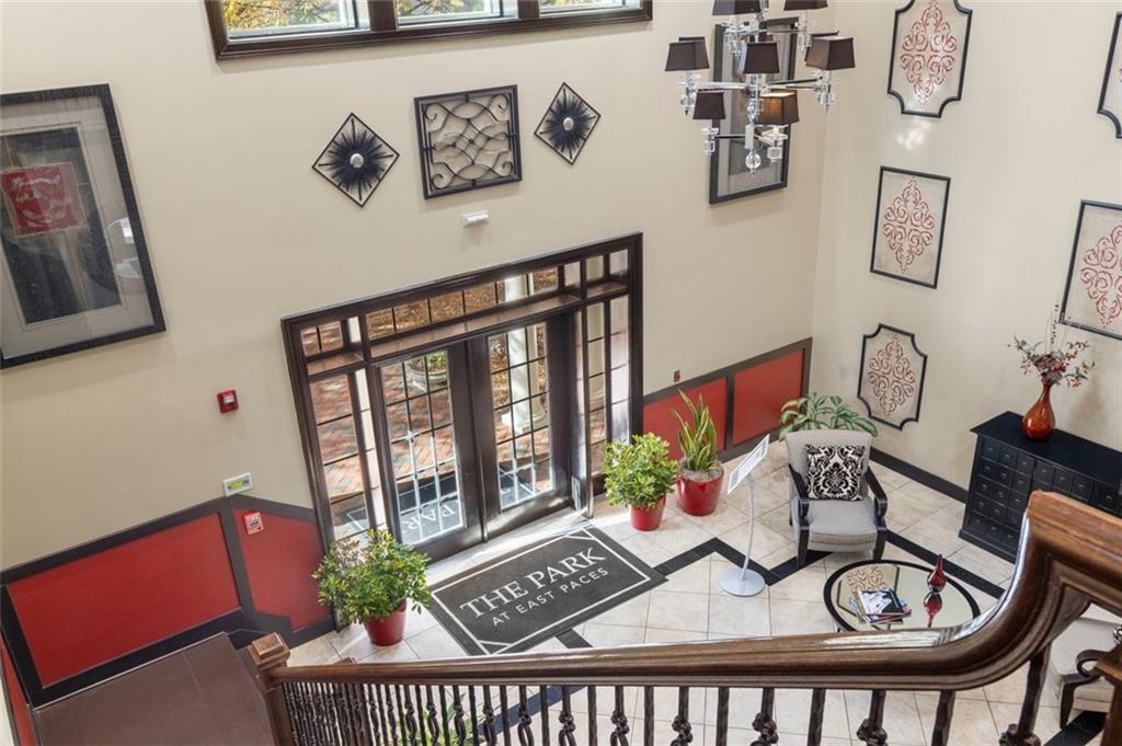 3635 East Paces Circle, Unit 1103 Atlanta, GA 30326 - Photo 5 of 37 a view of a livingroom with furniture