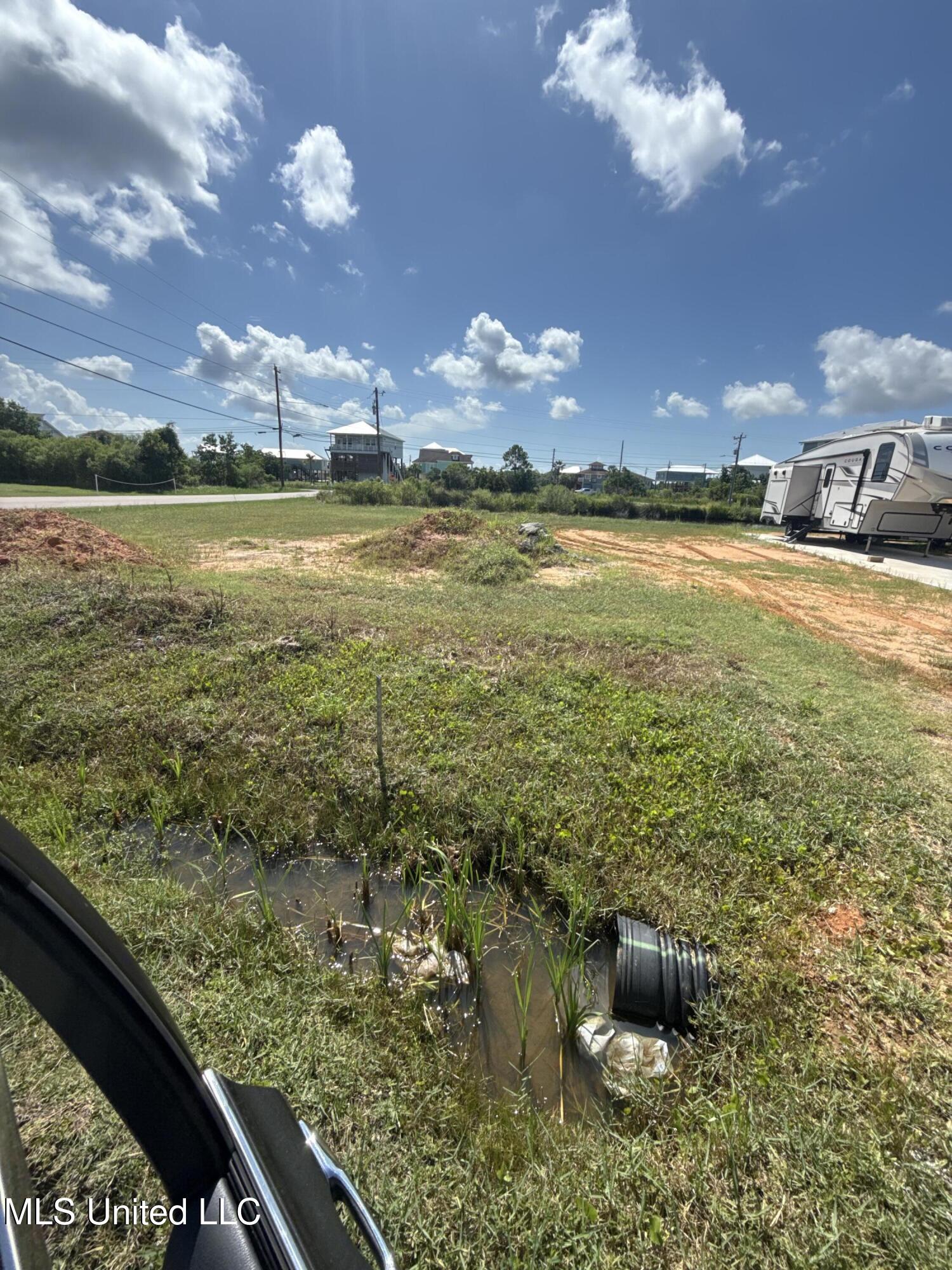 4013 Ceylon Street Bay St. Louis, MS 39520 - Photo 3 of 4 IMG_6938
