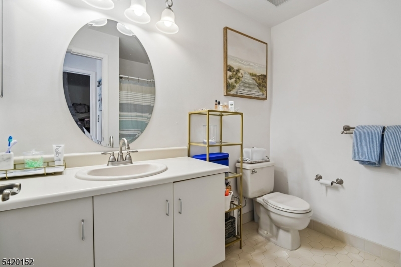 1317 Paddington Road Mahwah, NJ 07430 - Photo 11 of 18