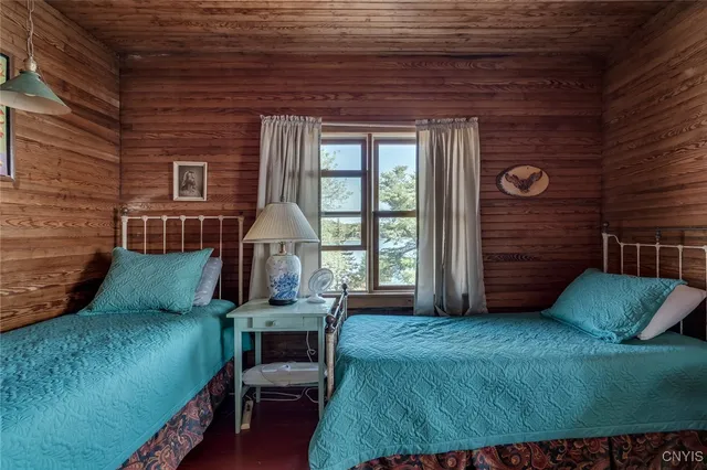 $2,400,000 | 40029 Whiskey, Clayton, NY 13624