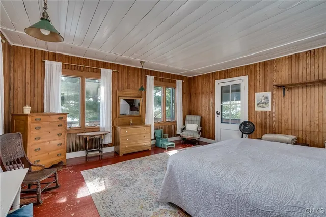 $2,400,000 | 40029 Whiskey, Clayton, NY 13624