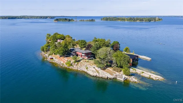 $2,400,000 | 40029 Whiskey, Clayton, NY 13624