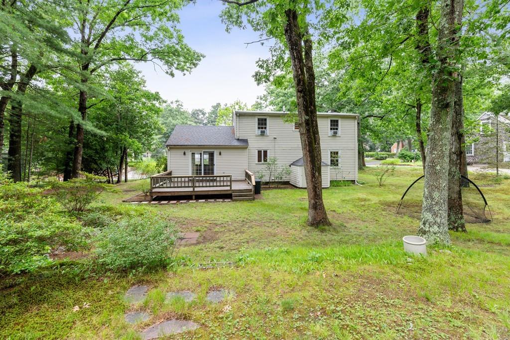 13 Eleanor Road Walpole, MA 02081 - Photo 5 of 22 Gallery Image 5