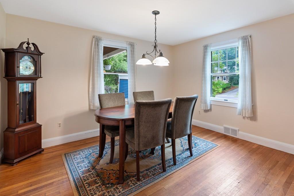 13 Eleanor Road Walpole, MA 02081 - Photo 6 of 22 Gallery Image 6