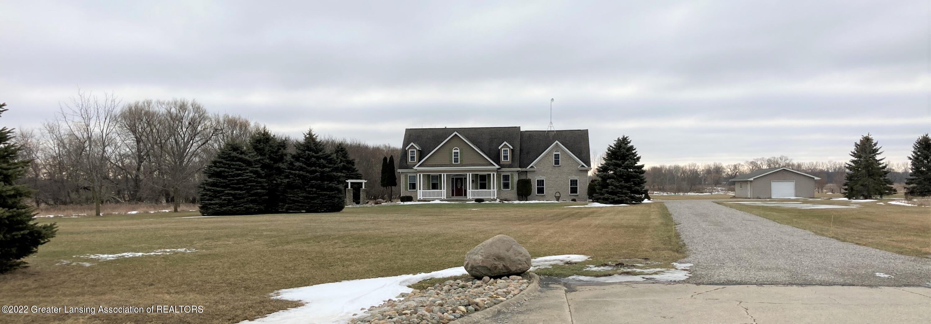 2450 East Colony Road St. Johns, MI 48879 - Photo 3 of 78 6