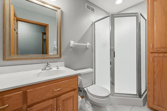 $370,000 | 547 Woodside Court, Shakopee, MN 55379