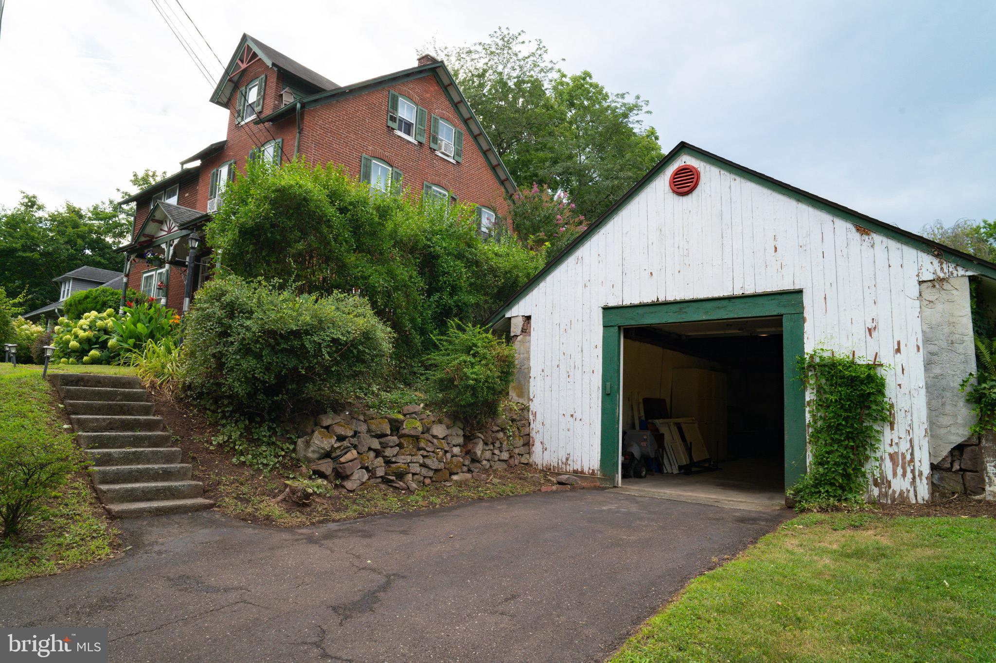 58 Bethel Church Road Spring City, PA 19475 - Photo 6 of 57 Large Bank Barn