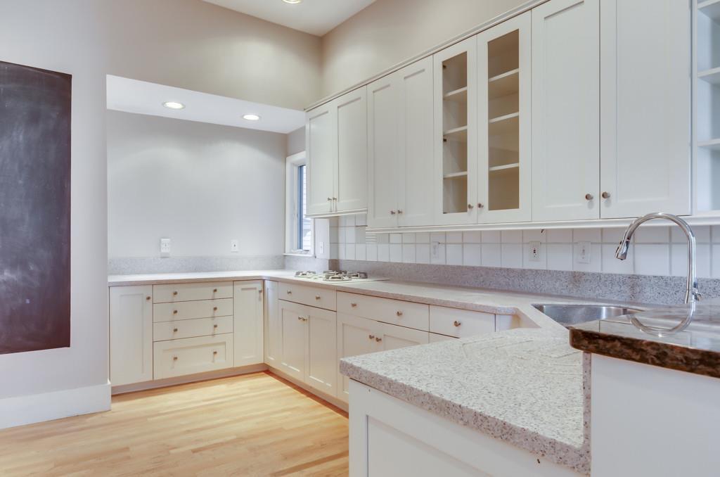48 High Street, Unit 2 Portland, ME 04101 - Photo 14 of 35 Photo