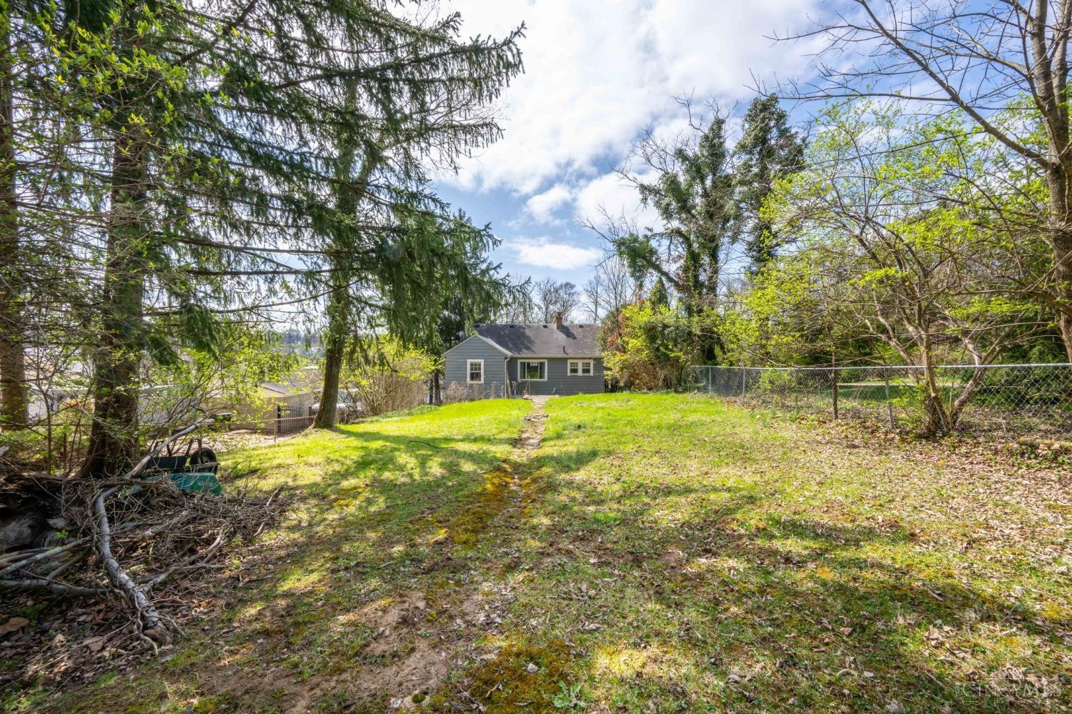 7406 Dawson Road Madeira, OH 45243 - Photo 9 of 11