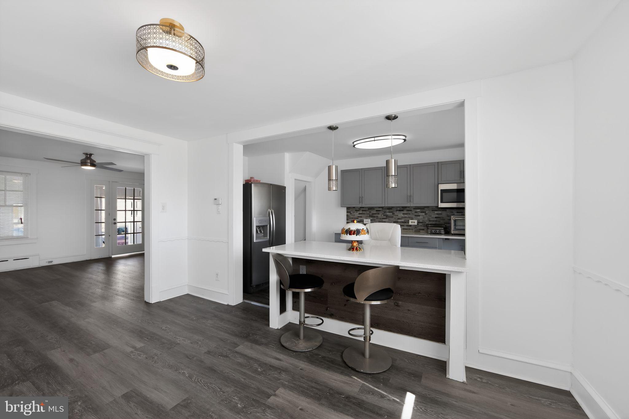 648 Dayton Road Bryn Mawr, PA 19010 - Photo 8 of 34 Dinning Room-Island