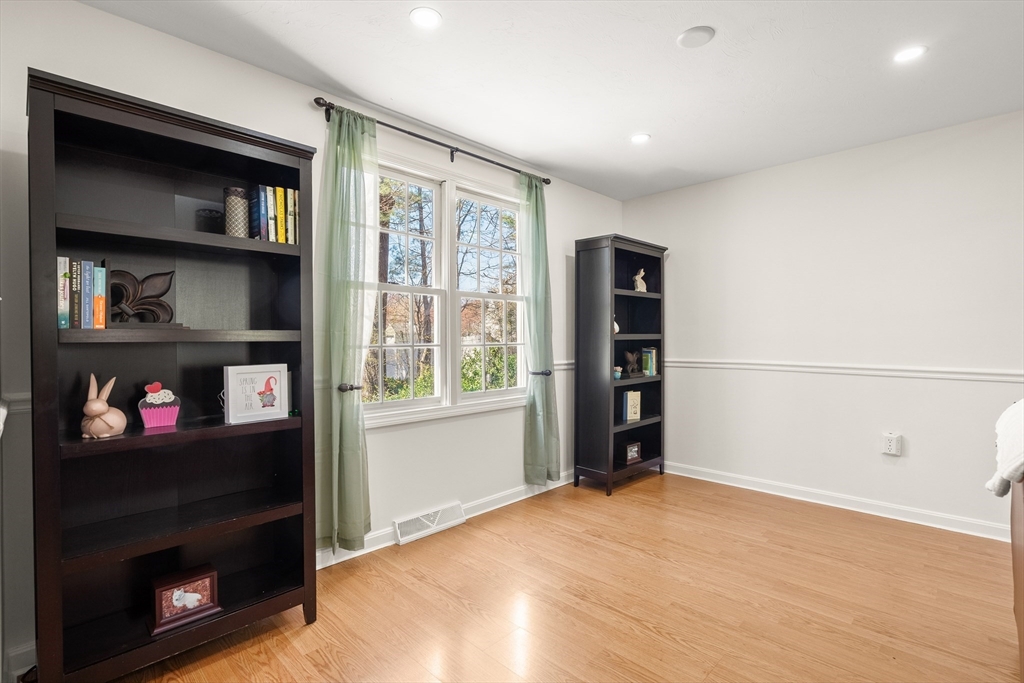 9 Hadley Road Norton, MA 02766 - Photo 15 of 42 Gallery Image 15