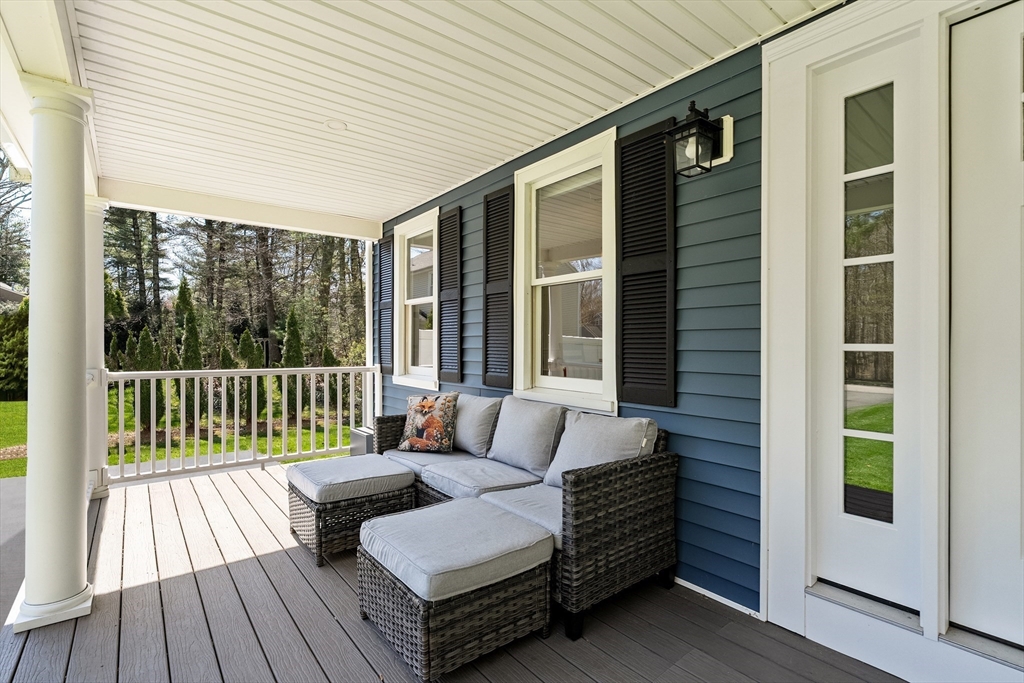 9 Hadley Road Norton, MA 02766 - Photo 5 of 42 Gallery Image 5