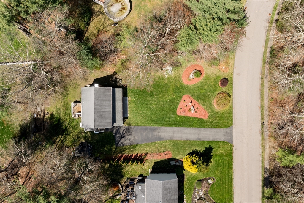 9 Hadley Road Norton, MA 02766 - Photo 8 of 42 Gallery Image 8