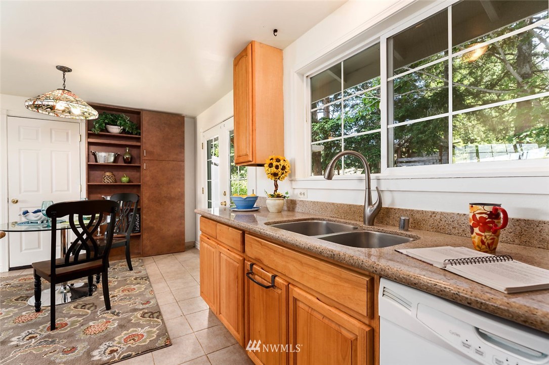 580 West Wanamaker Road Coupeville, WA 98239 - Photo 13 of 25 Gallery Image 13