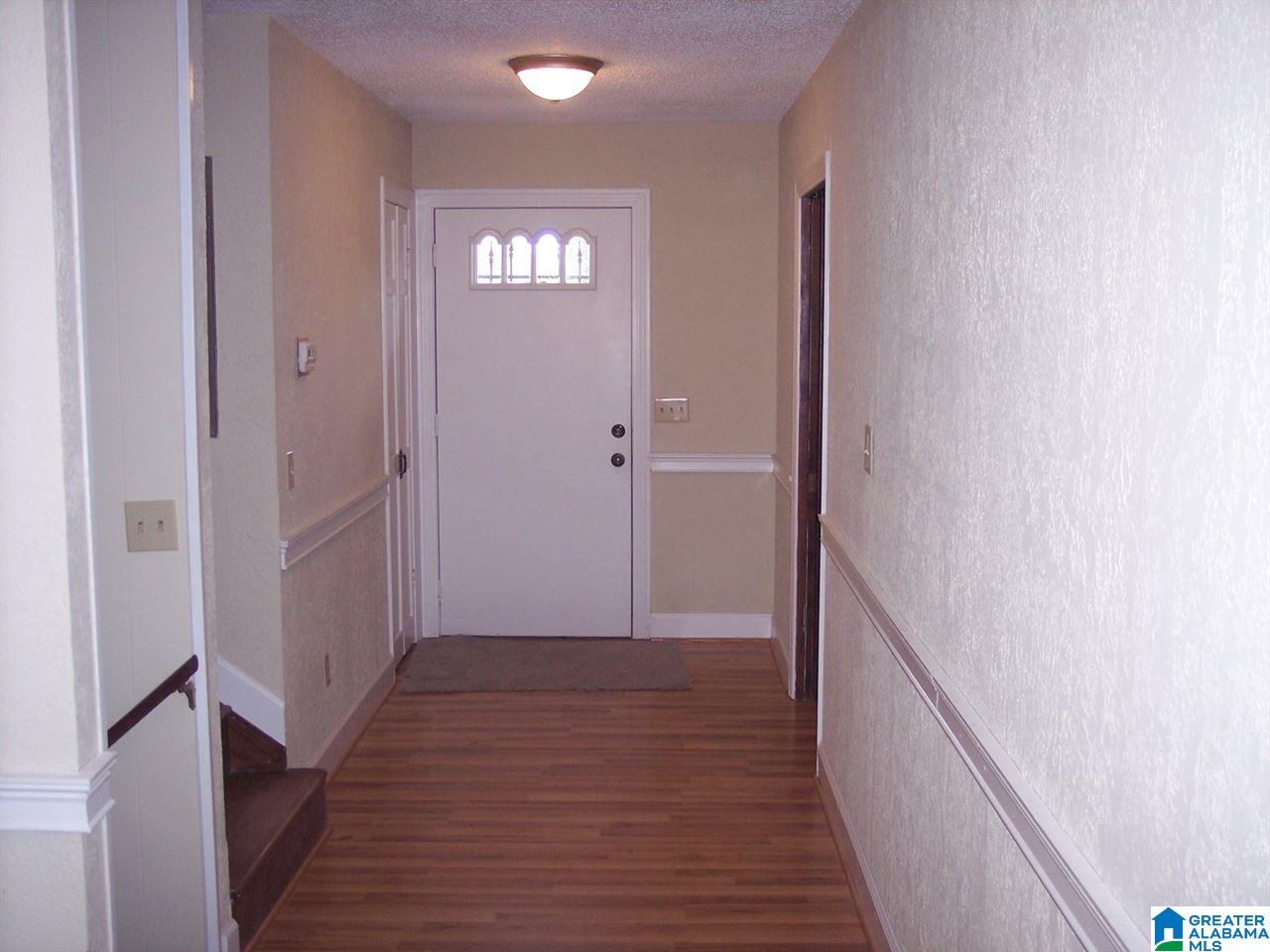 804 11th Street Northeast Jacksonville, AL 36265 - Photo 13 of 50