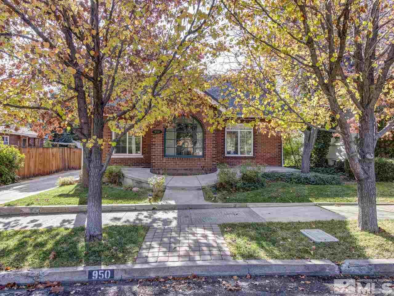 950 Walker Avenue Reno, NV 89509 - Photo 2 of 25 a front view of a house with garden