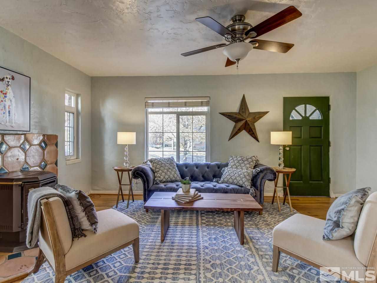 950 Walker Avenue Reno, NV 89509 - Photo 5 of 25 a living room with furniture rug and window