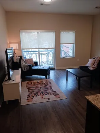 $1,350 | 1655 Fifth Avenue, Unit 501, Pittsburgh, PA 15219