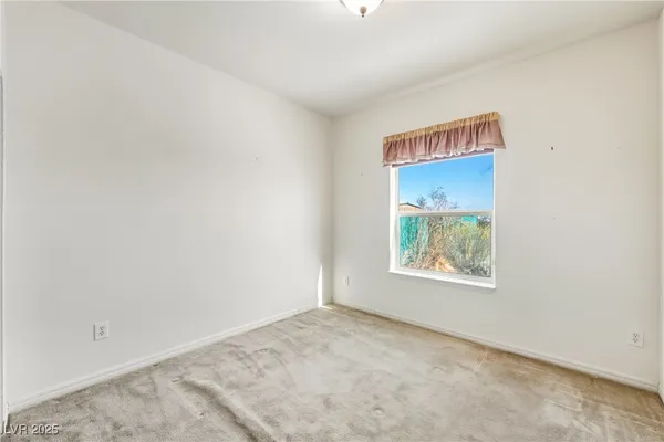 $319,000 | 930 West Weiss Boulevard, Amargosa Valley, NV 89020