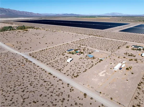 $319,000 | 930 West Weiss Boulevard, Amargosa Valley, NV 89020