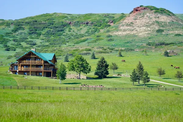 $2,995,000 | 743 Highway 14, Sheridan, WY 82801