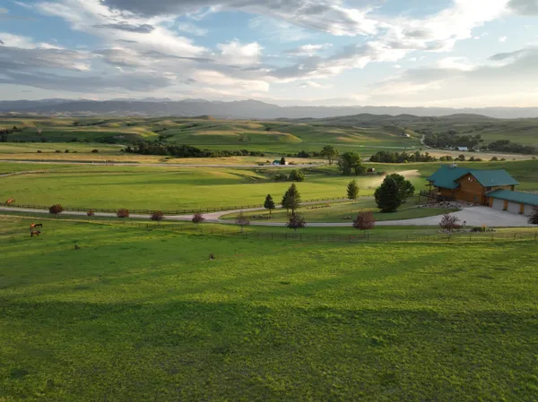 $2,995,000 | 743 Highway 14, Sheridan, WY 82801