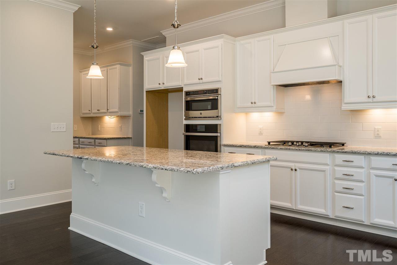 301 Queens Plate Court Raleigh, NC 27606 - Photo 7 of 29 Gallery Image 7