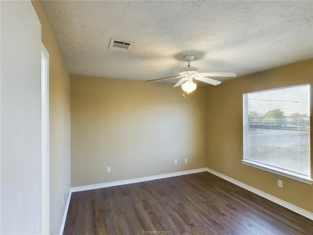 $2,400 | 4064 Southern Trace Drive, College Station, TX 77845
