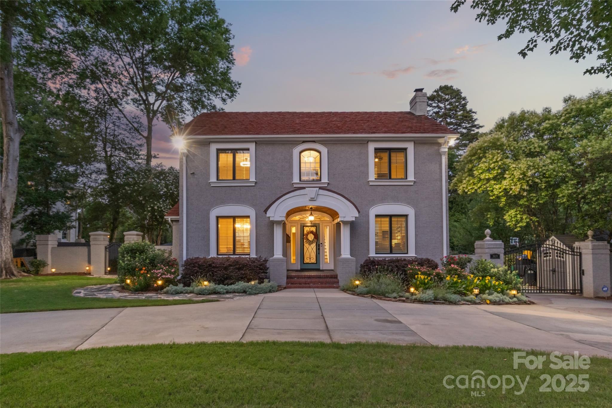 1619 Providence Road Charlotte, NC 28207 - Photo 2 of 46