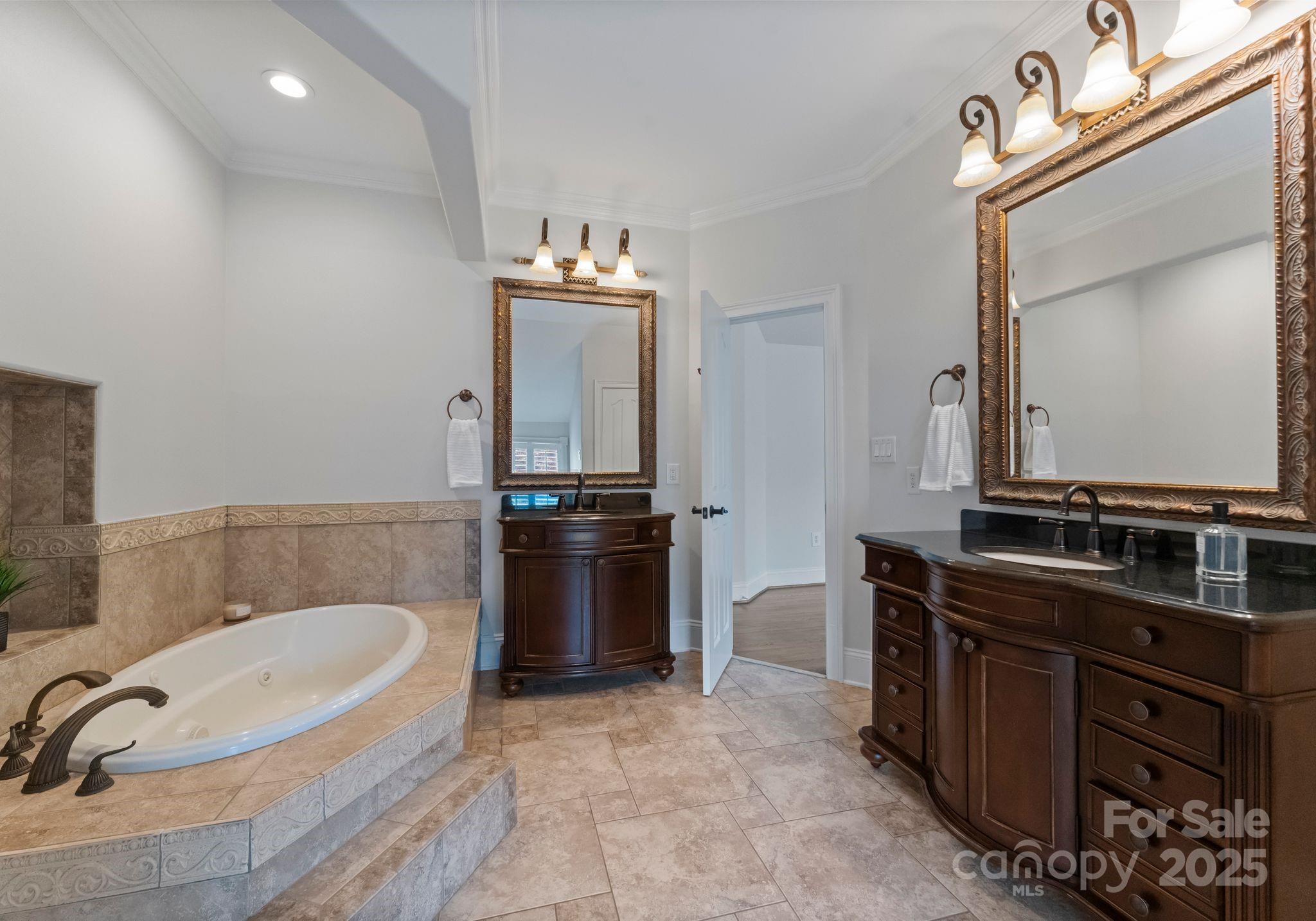 1619 Providence Road Charlotte, NC 28207 - Photo 21 of 46