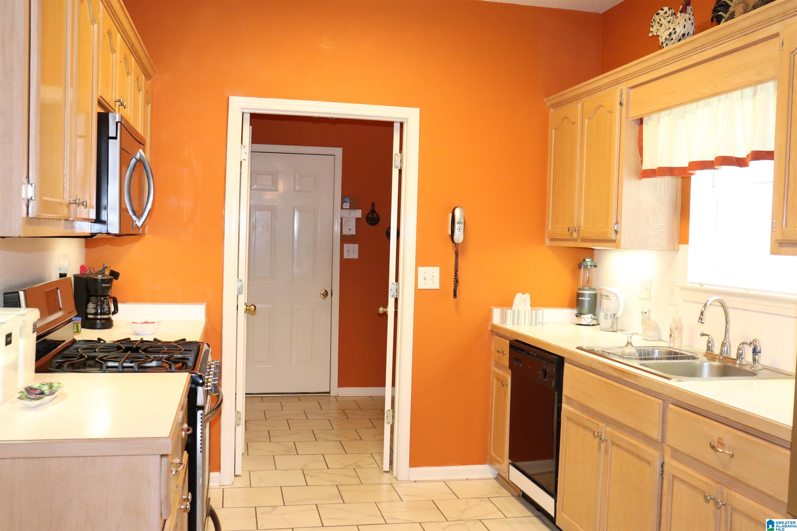 5104 Alex Way Clay, AL 35215 - Photo 4 of 30