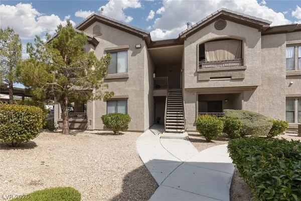 $192,000 | 8250 North Grand Canyon Drive, Unit 1113, Las Vegas, NV 89166