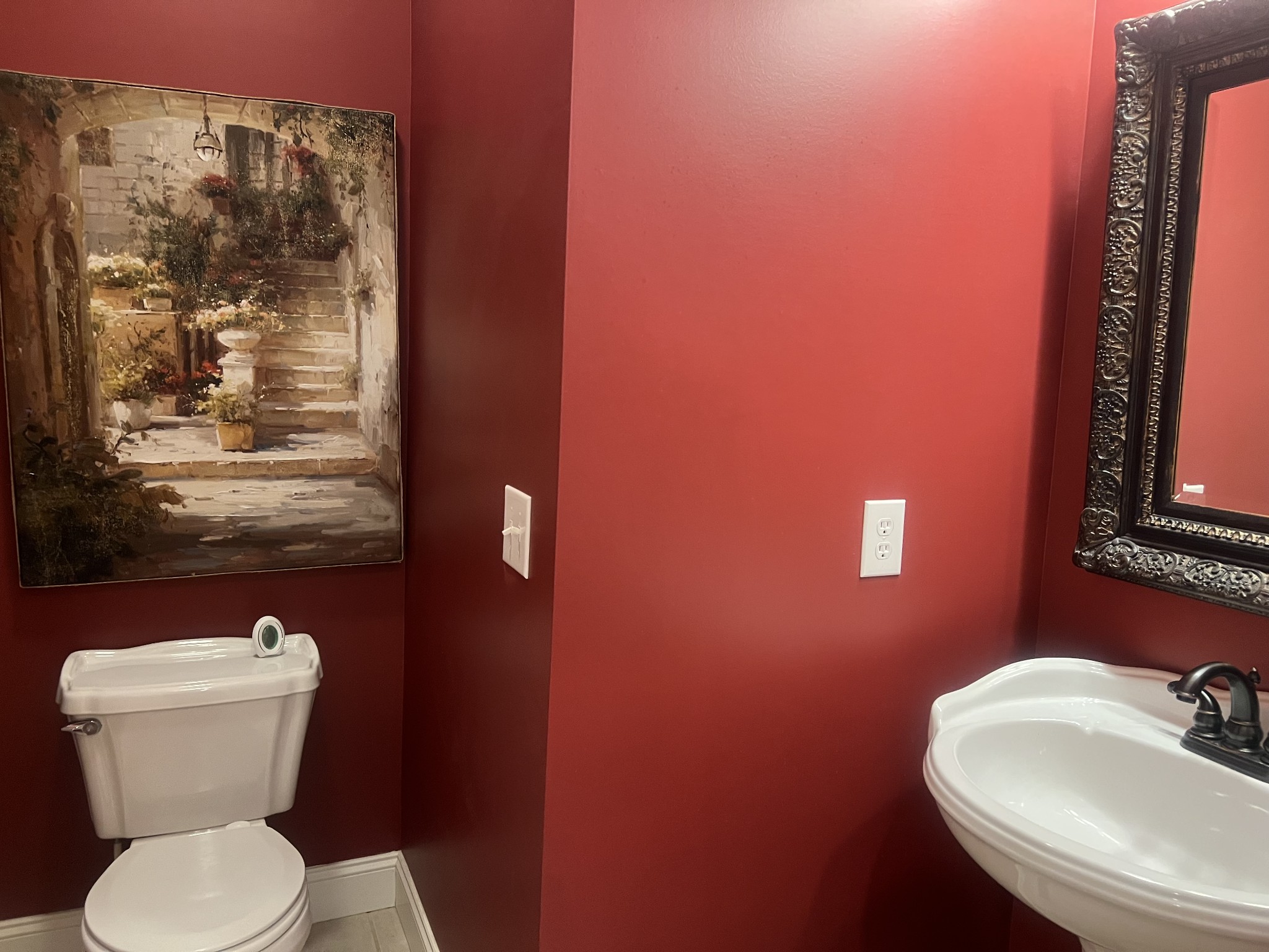 195 Froedge Drive Lafayette, TN 37083 - Photo 19 of 29 a bathroom with a toilet sink and mirror