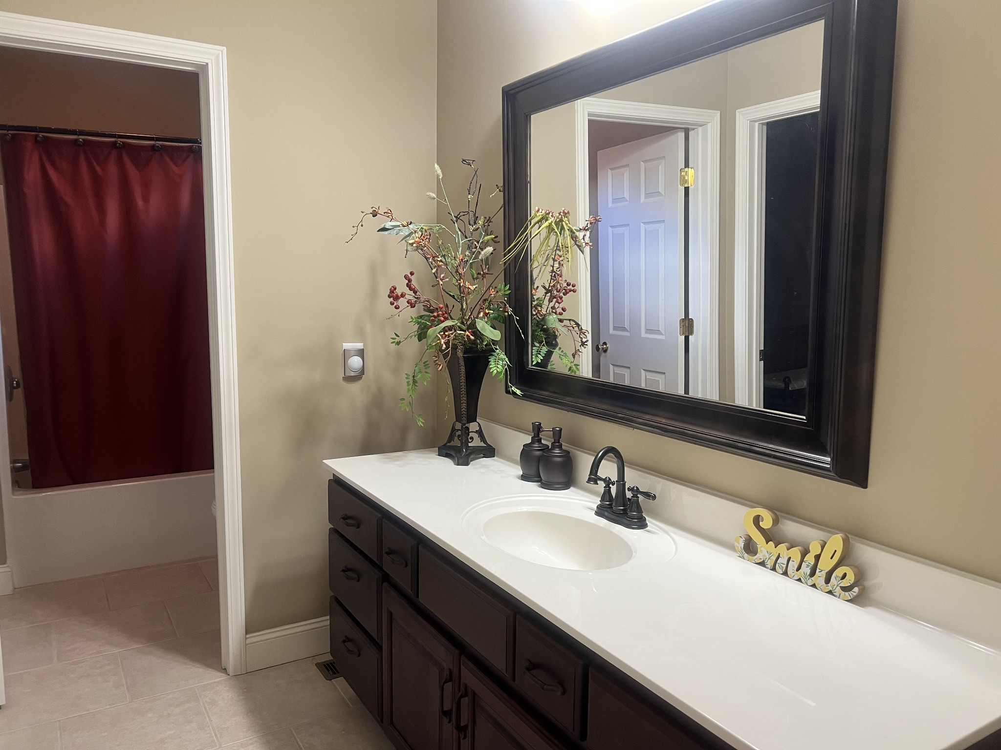 195 Froedge Drive Lafayette, TN 37083 - Photo 21 of 29 a bathroom with a sink and a mirror