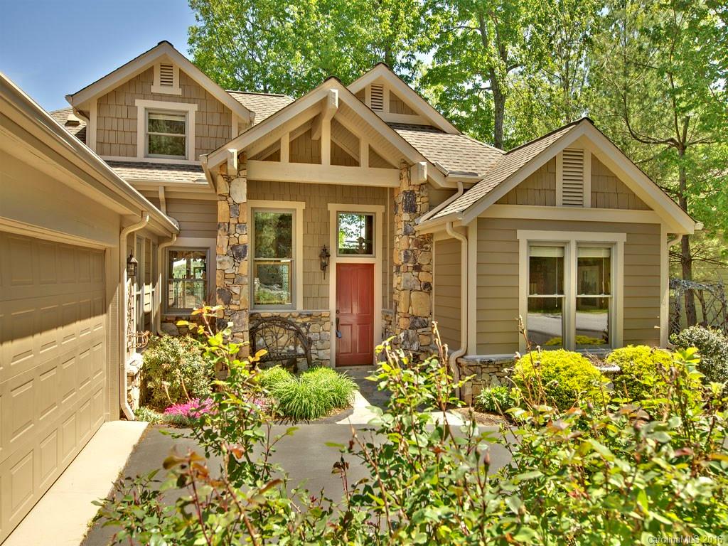 14 Spring Ridge Lane Hendersonville, NC 28739 - Photo 1 of 16 Gallery Image 1
