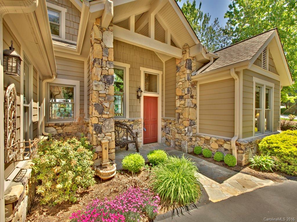 14 Spring Ridge Lane Hendersonville, NC 28739 - Photo 2 of 16 Gallery Image 2