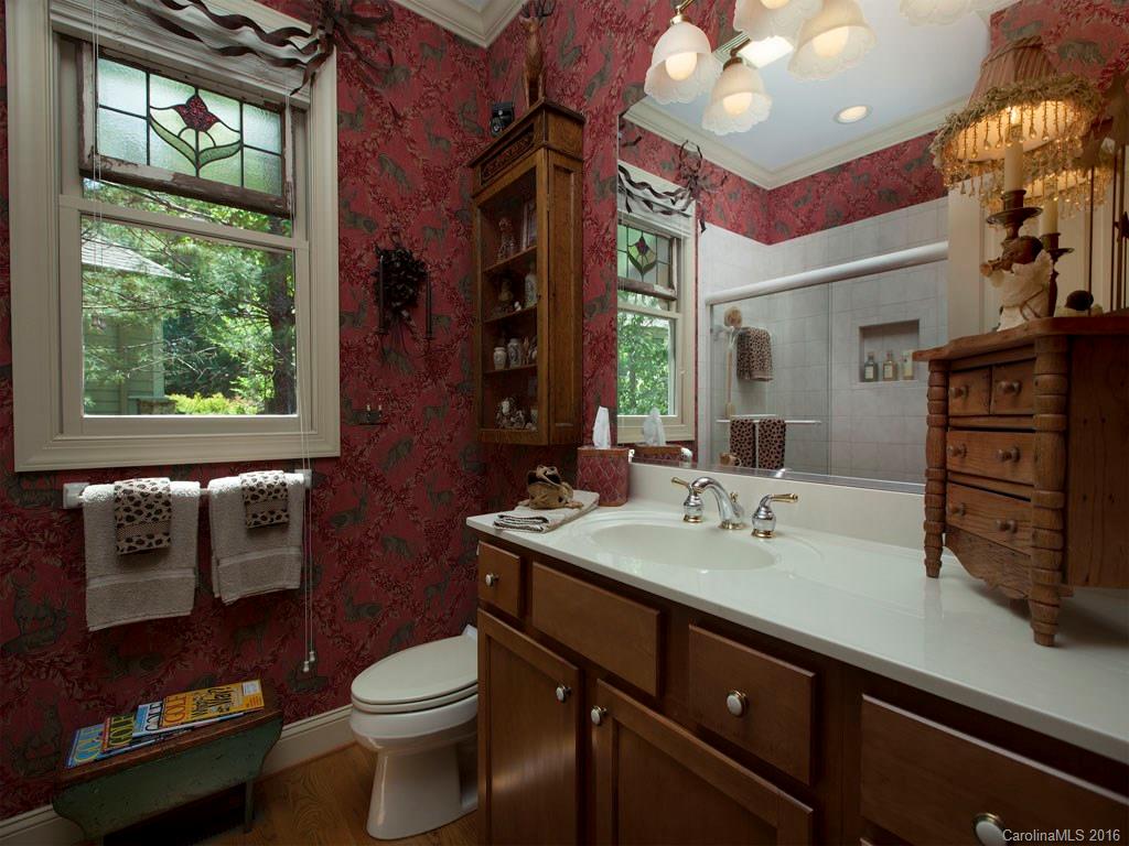 14 Spring Ridge Lane Hendersonville, NC 28739 - Photo 13 of 16 Gallery Image 13