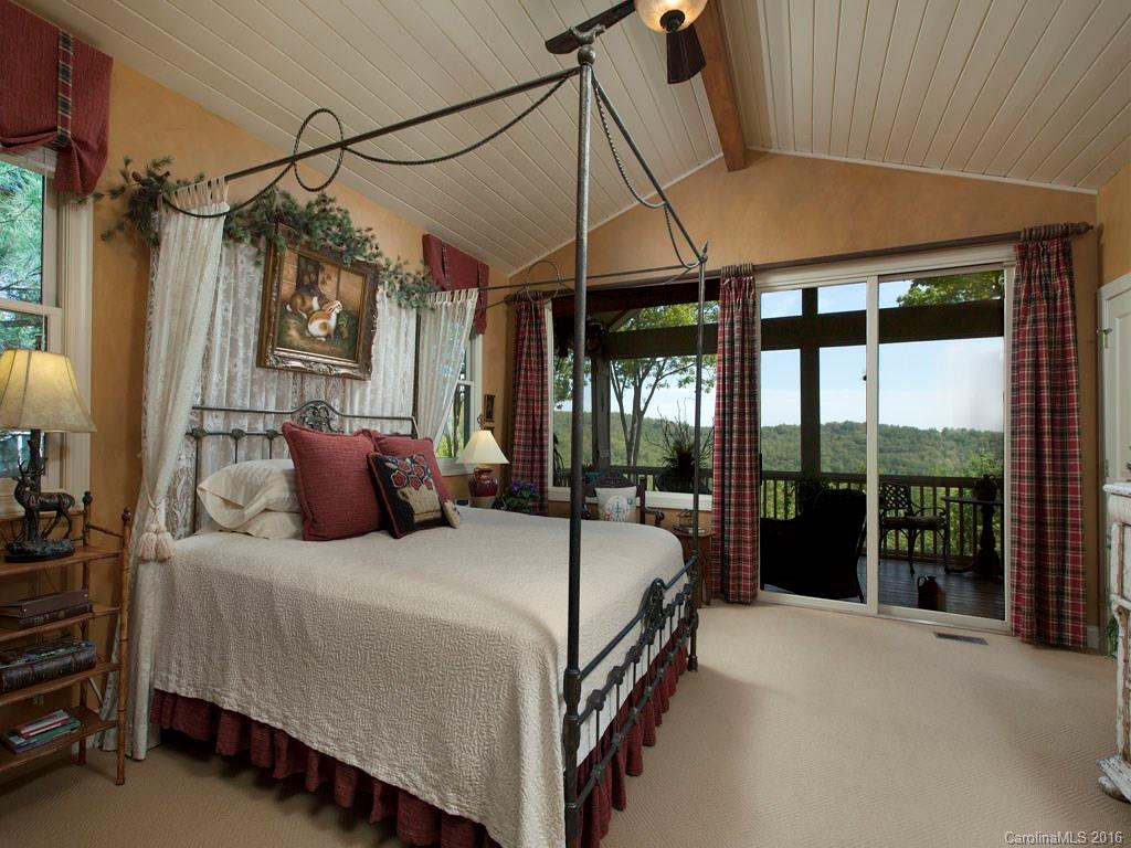 14 Spring Ridge Lane Hendersonville, NC 28739 - Photo 8 of 16 Gallery Image 8