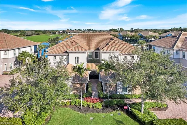 $949,000 | 8783 Coastline Court, Unit 202, Naples, FL 34120