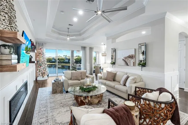 $949,000 | 8783 Coastline Court, Unit 202, Naples, FL 34120