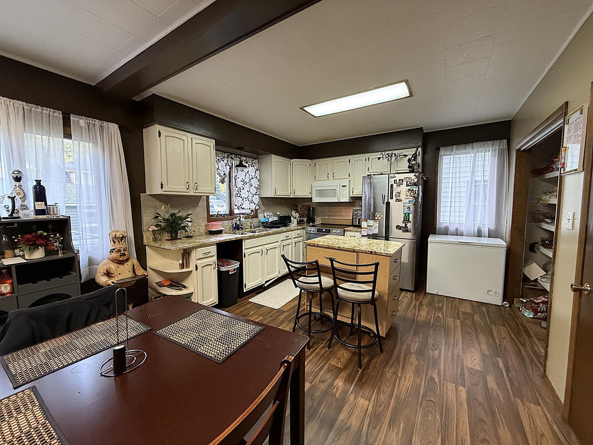 202 South 6th Street Montevideo, MN 56265 - Photo 12 of 40