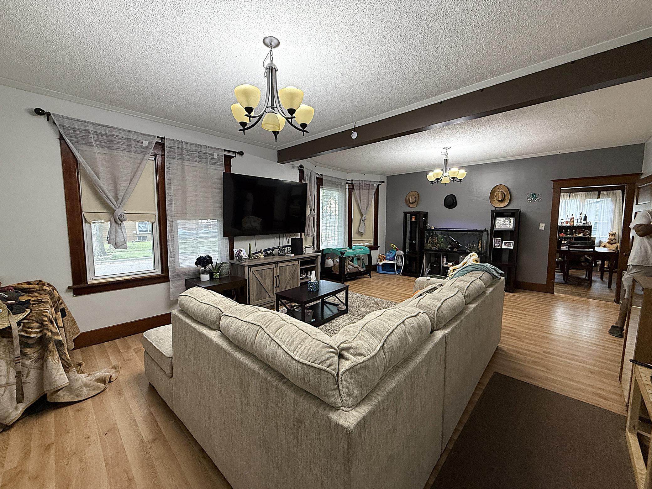 202 South 6th Street Montevideo, MN 56265 - Photo 6 of 40